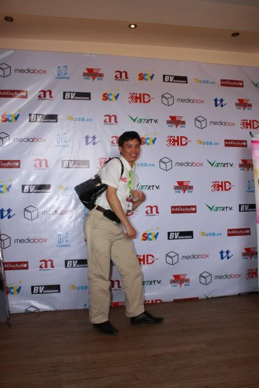 Picture1156_512x768.jpg
