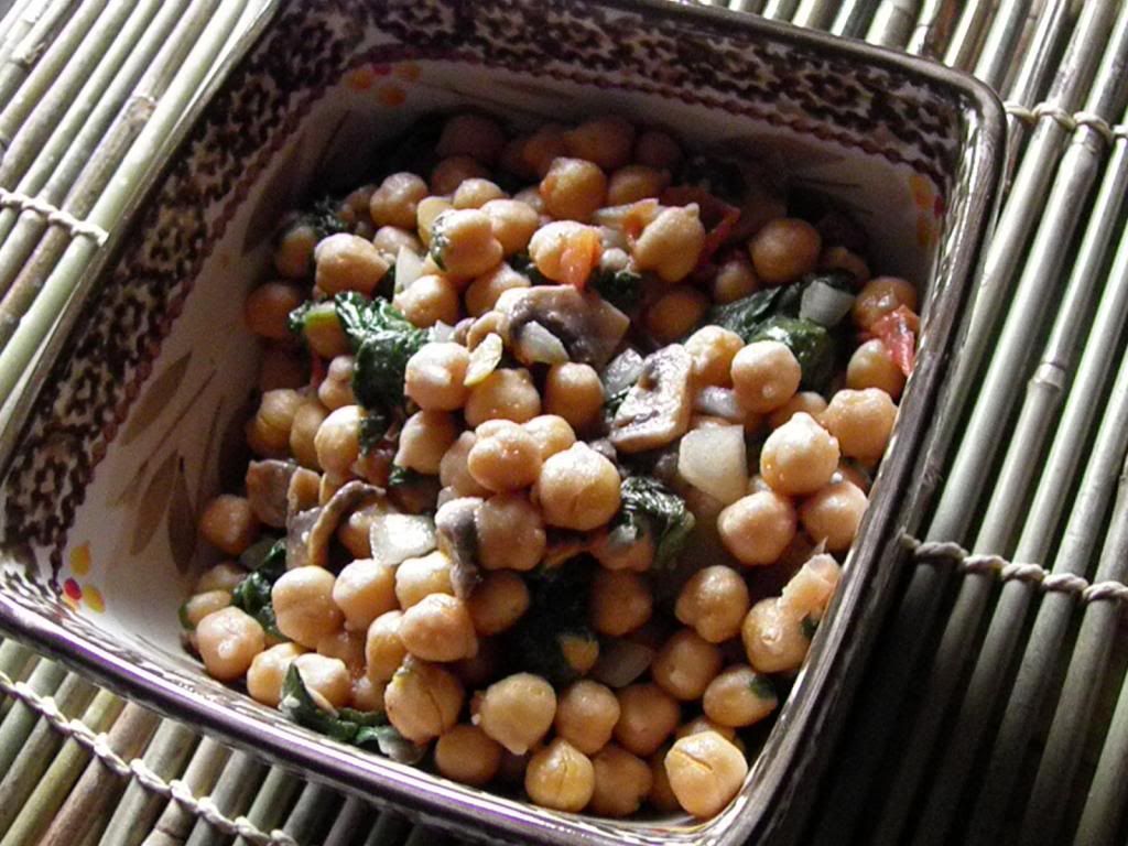 Veggie Chickpea Salad