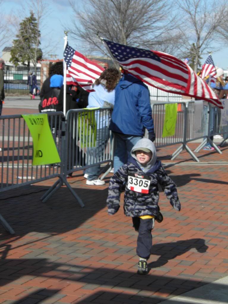 Amadeus at finish line photo P4191436_zps89e96447.jpg