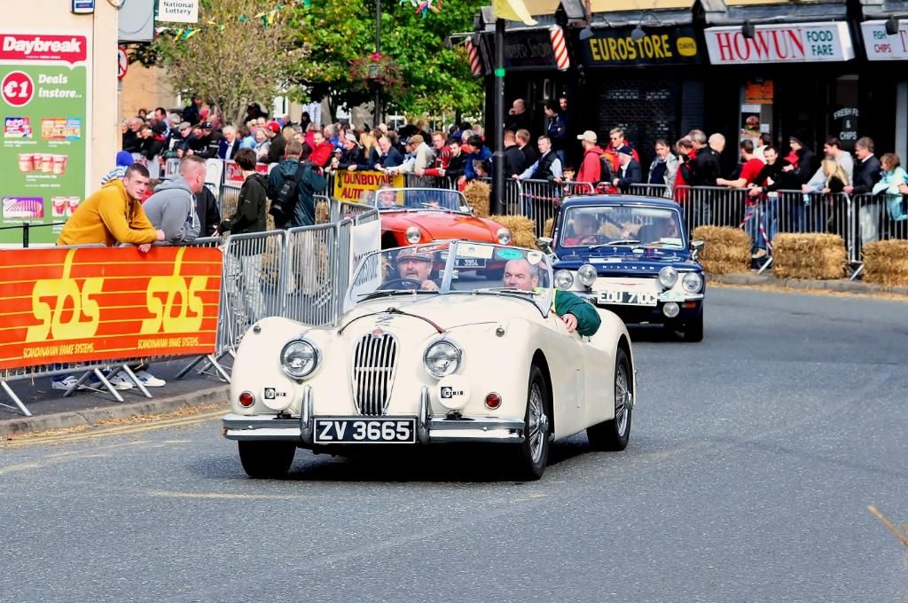 Dunboyneclassiccarparade140.jpg