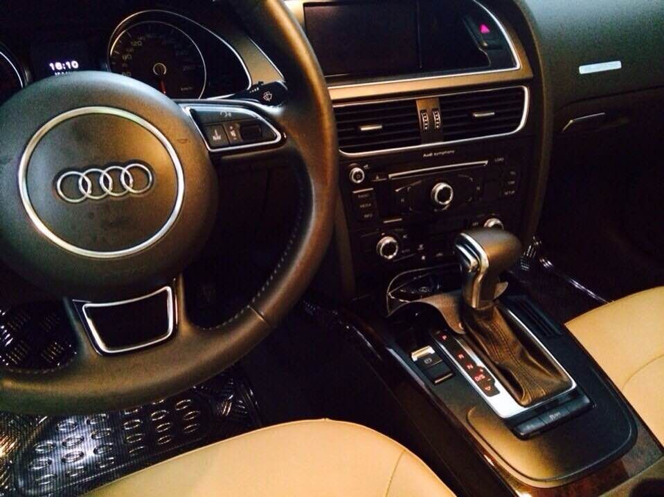 Cân bán gấp au a5 2013 ,đi đươc 17 000km.giá tốt cần ra đi - 1
