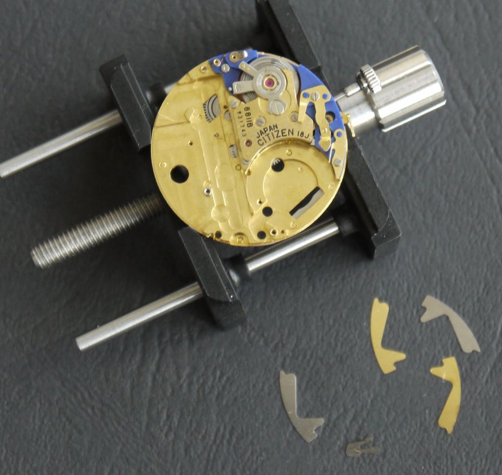 8811%20-%20Balance%20Coil%20and%20Shims_ 8811%20-%20Balance%20Coil%20and%20Shims_